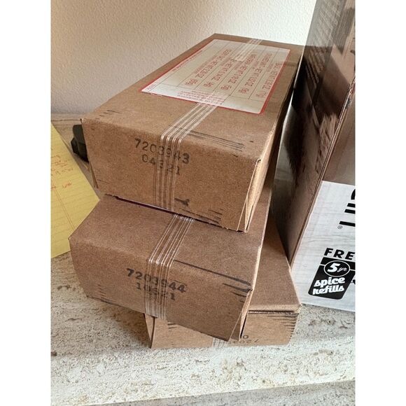 NIB Hourglass Spice Rack - Picture 7 of 8